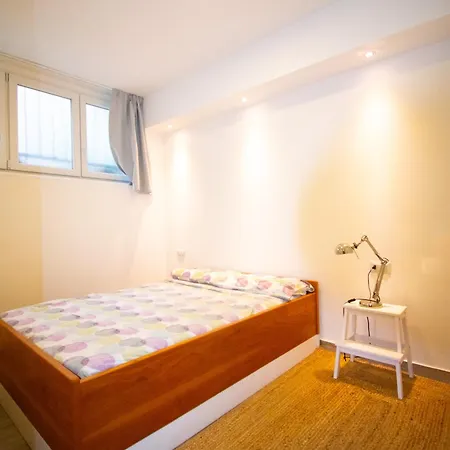 Meda's House - Cozy Modern Flat Apartamento *