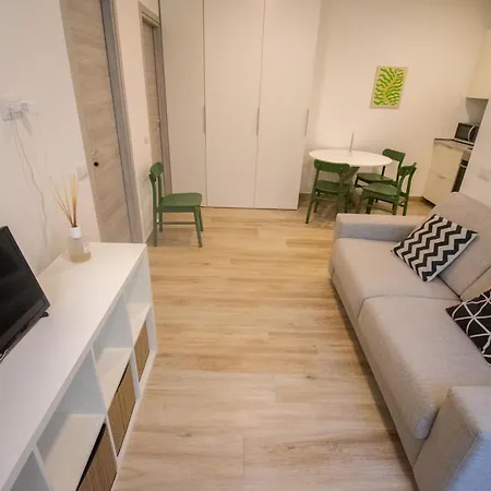 Apartamento Meda's House - Cozy Modern Flat Milão