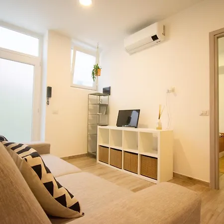 Meda's House - Cozy Modern Flat Apartamento *